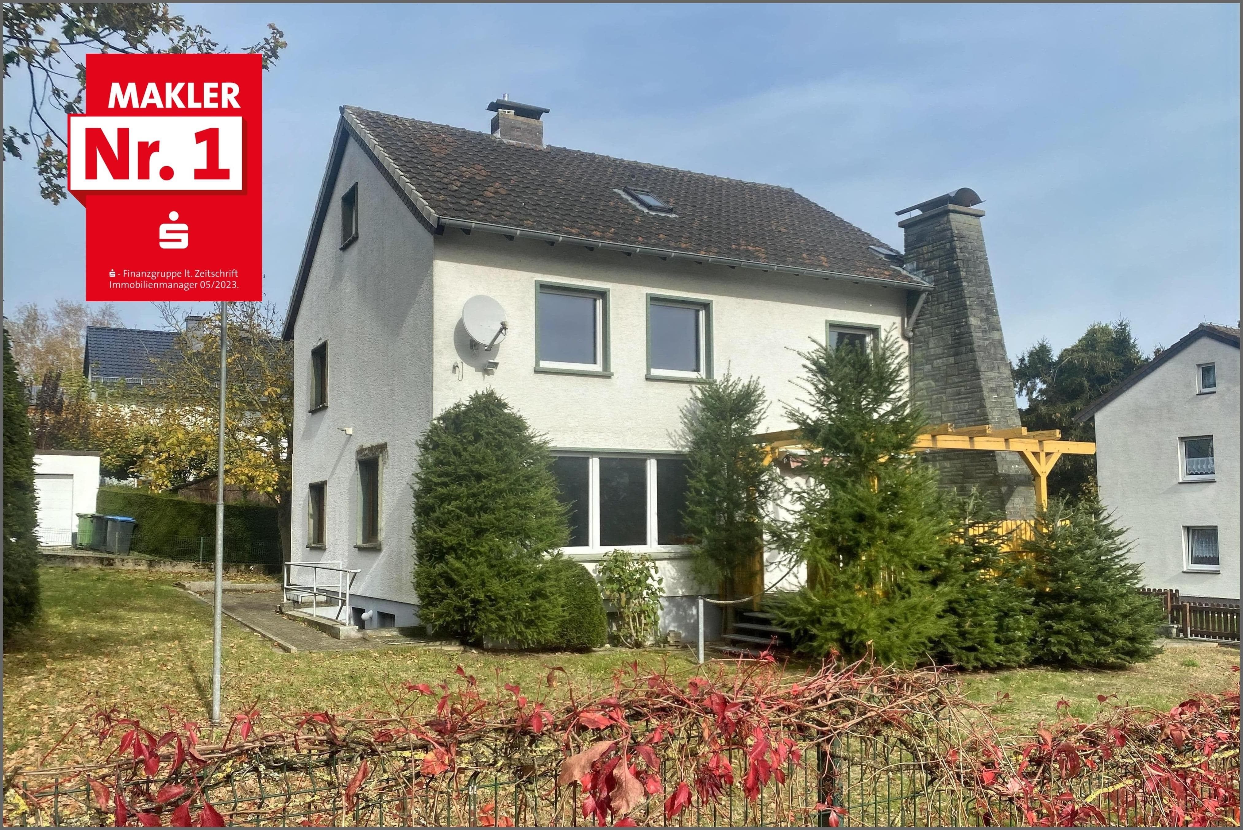 Mehrfamilienhaus zum Kauf 215.000 € 5 Zimmer 126 m²<br/>Wohnfläche 678 m²<br/>Grundstück Graf-Gottfried-Straße 26 Körbecke Möhnesee 59519