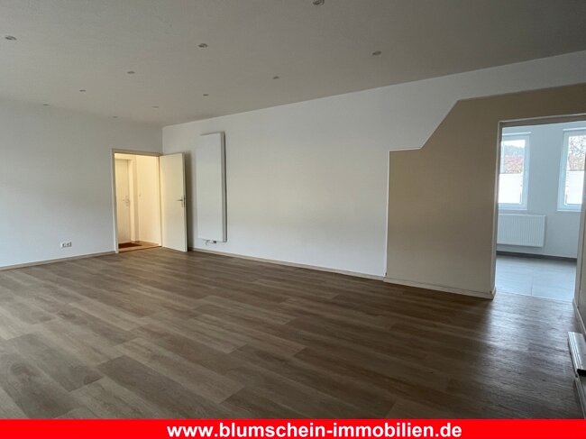 Wohnung zur Miete 800 € 3,5 Zimmer 200 m²<br/>Wohnfläche EG<br/>Geschoss Bad Langensalza Bad Langensalza 99947