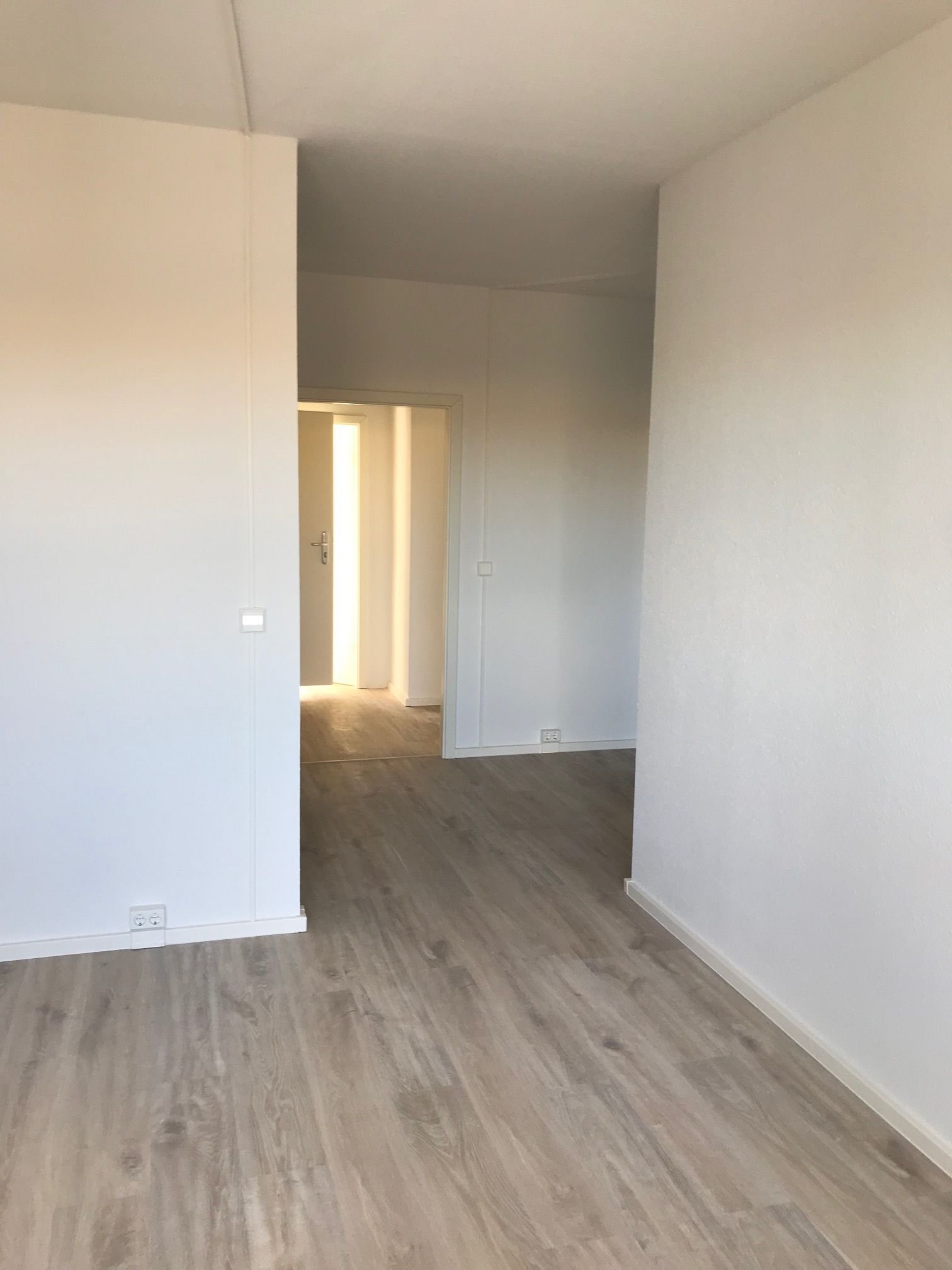 Wohnung zur Miete 391 € 4 Zimmer 68,3 m²<br/>Wohnfläche 3.<br/>Geschoss ab sofort<br/>Verfügbarkeit Außenring 19 Thurm Mülsen 08132