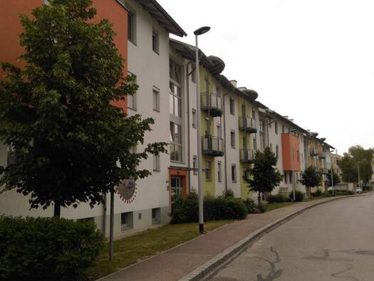 Wohnung zur Miete 701 € 3 Zimmer 70,9 m² frei ab 30.06.2026 Hollabrunn 2020