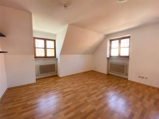 Studio zur Miete 350 € 1 Zimmer 26 m² frei ab 01.04.2026 Innstadt Passau 94032