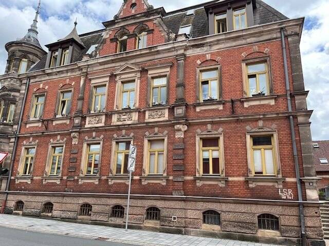 Immobilie in Zirndorf - Außergewöhnliche 4 ZW in zentraler Lage in Zirndorf ! - Bild 3