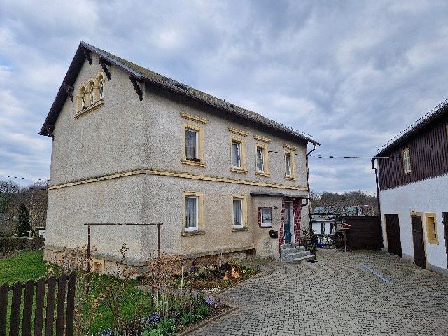 Bauernhaus zum Kauf 114.000 € 8 Zimmer 200 m²<br/>Wohnfläche 715 m²<br/>Grundstück Lübau Rabenau 01734