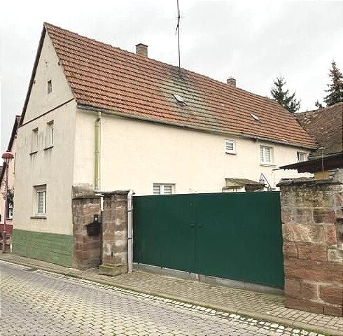 Einfamilienhaus zum Kauf 38.000 € 5 Zimmer 104 m²<br/>Wohnfläche 726 m²<br/>Grundstück Pretitz Querfurt 06268