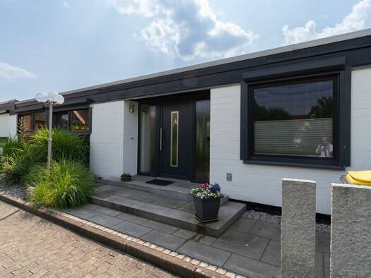 Bungalow zum Kauf 375.000 € 3 Zimmer 112 m² 304 m² Grundstück Volkmarode Braunschweig 38104