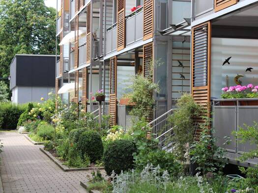 Wohnung zur Miete 370 € 2 Zimmer 53,5 m² frei ab sofort Sophienstraße 7 Eisenach 99817