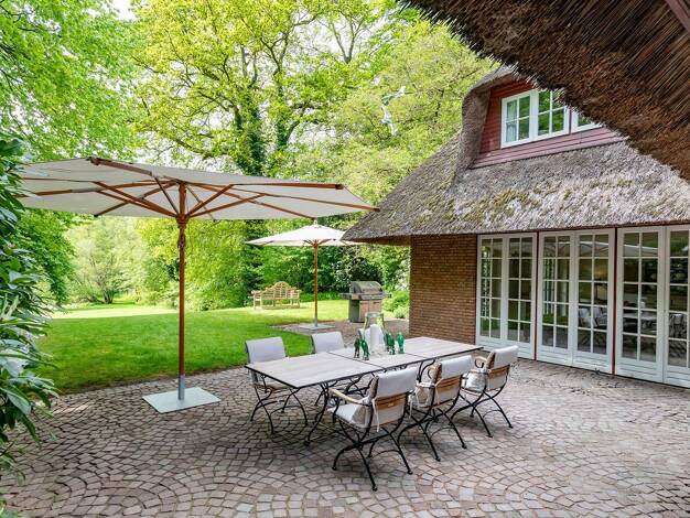 Einfamilienhaus zum Kauf 5.800.000 € 6 Zimmer 295 m² 6.035 m² Grundstück Poppenbüttel Wandsbek 22391