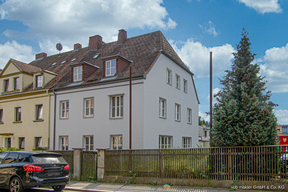 Mehrfamilienhaus zum Kauf 240.000 € 9 Zimmer 271 m²<br/>Wohnfläche 499 m²<br/>Grundstück Münsterviertel Hof 95030