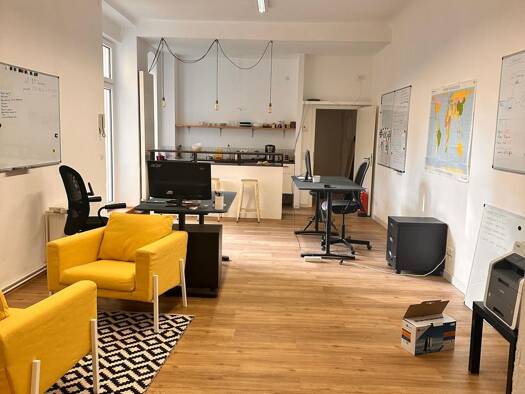 Wohnung zur Miete 1.240 € 2 Zimmer 70 m² Geschoss EG/4 frei ab sofort Lychener Straße 79 Prenzlauer Berg Berlin 10437