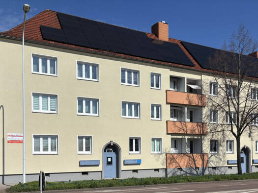 Wohnung zur Miete 465 € 3 Zimmer 54,7 m² 1. Geschoss Dieselstr. 135 Damaschkestraße Halle 06130