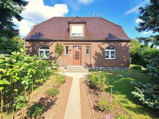 Einfamilienhaus zum Kauf 749.000 € 7 Zimmer 233 m² 2.581 m² Grundstück Mirow 17252