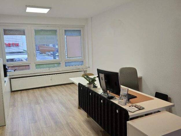 Bürofläche zur Miete provisionsfrei 499 € 30 m² Bürofläche Kölner Straße Oberbilk Düsseldorf 40227