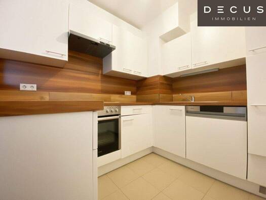 Wohnung zur Miete 1.210 € 3 Zimmer Wien 1100