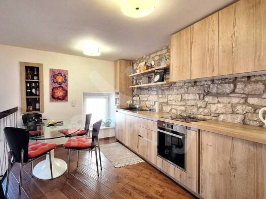 Einfamilienhaus zum Kauf 875.000 € 2 Zimmer 150 m² Fažana 52212