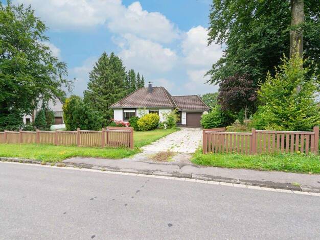 Einfamilienhaus zum Kauf 179.900 € 2 Zimmer 64,1 m² 1.850 m² Grundstück Höfen Monschau 52156