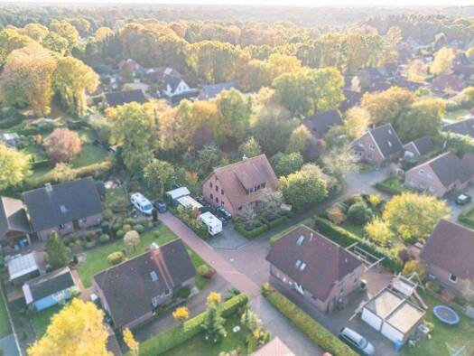 Einfamilienhaus zum Kauf 459.000 € 8 Zimmer 203 m² 1.760 m² Grundstück Wiesens Aurich 26605