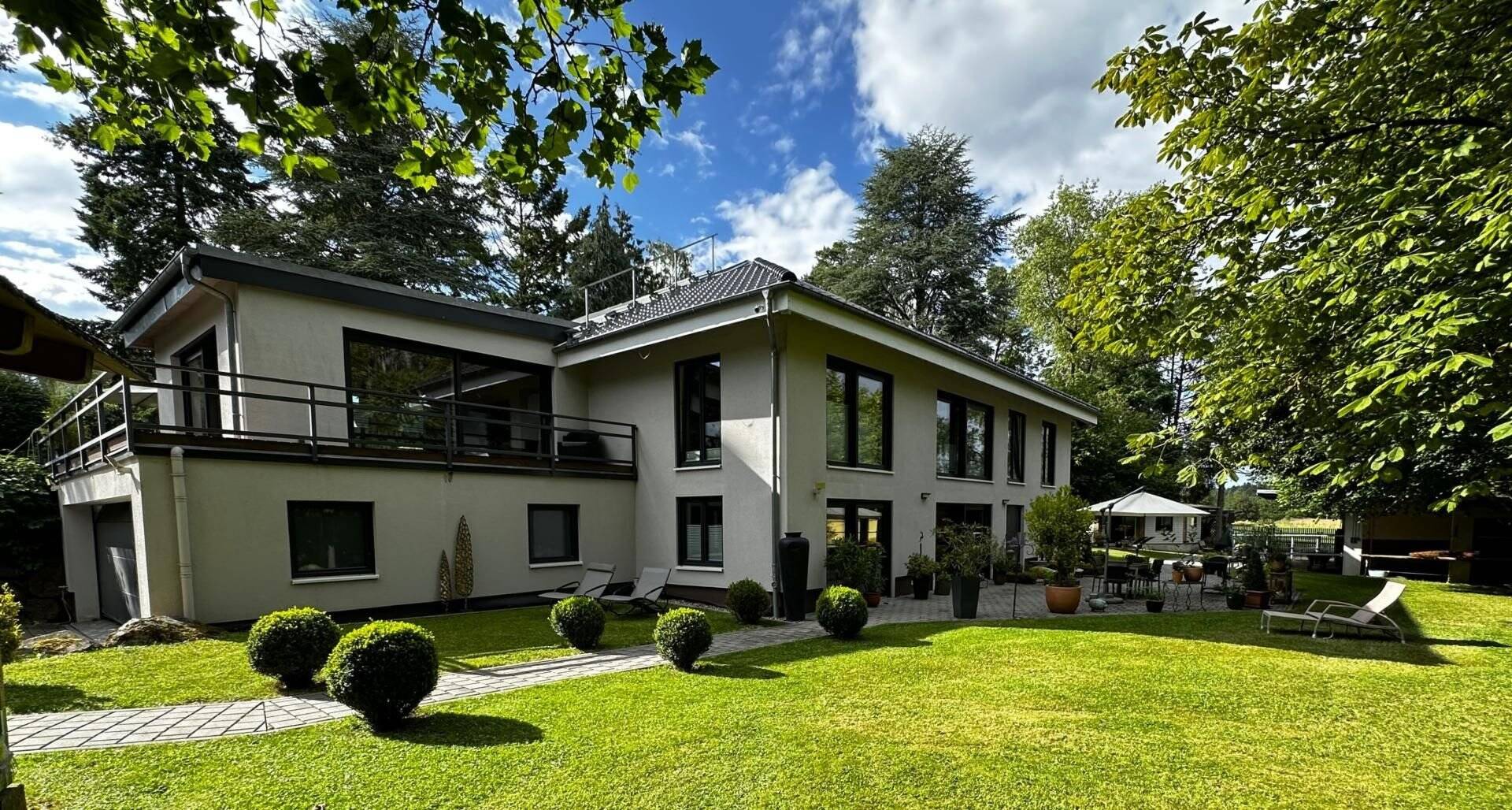 Mehrfamilienhaus zum Kauf 3.250.000 € 476 m²<br/>Wohnfläche 7.337 m²<br/>Grundstück Wingsbach Taunusstein 65232