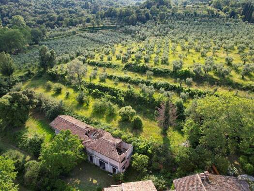 Einfamilienhaus zum Kauf 950.000 € 6 Zimmer 652 m² 5.000 m² Grundstück frei ab sofort Via Puegnago Salò