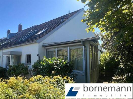 Haus zur Miete 2.200 € 5,5 Zimmer 135 m² frei ab 01.12.2025 Wetzendorf Nürnberg 90425