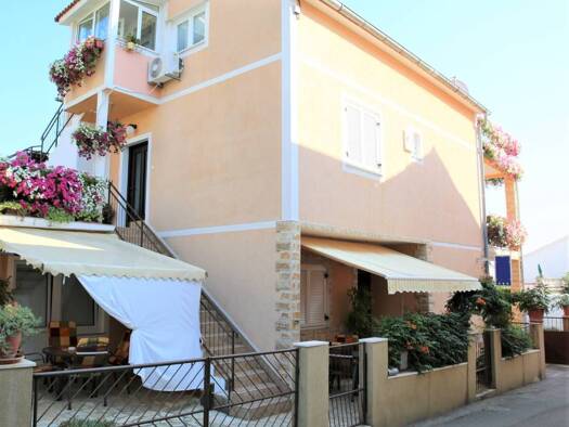Einfamilienhaus zum Kauf 570.000 € 6 Zimmer 263 m² Vodice 22211