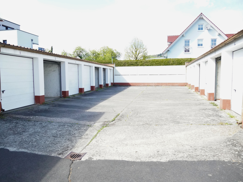 Immobilie in Hammelburg - Wohn- & Gewerbeanwesen mit Gastronomie, Garagen & Entwicklungspotenzial - Bild 2