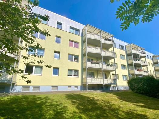Mehrfamilienhaus zum Kauf als Kapitalanlage geeignet 2.330.000 € 1.629,6 m² 2.178 m² Grundstück Ostseebad Boltenhagen 23946