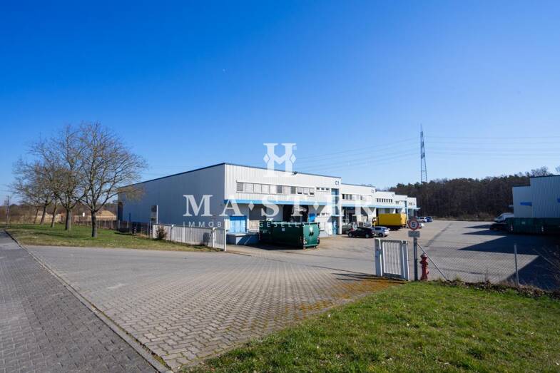 Lagerhalle zur Miete 1.800 m² Lagerfläche teilbar ab 900 m² Dietzenbach Dietzenbach 63128