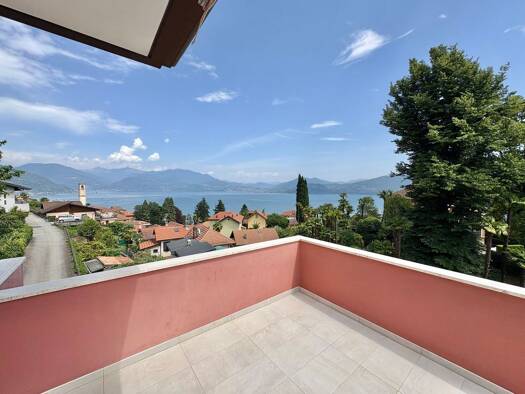 Terrassenwohnung zum Kauf 630.000 € 3 Zimmer 129 m² 2 Geschosse frei ab sofort Via Al Castagno Oggebbio 28824