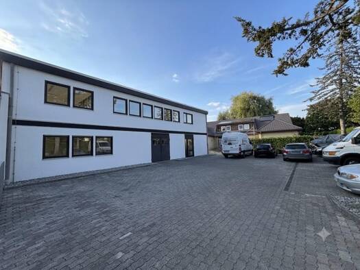 Büro zur Miete provisionsfrei 1.600 € 2 Zimmer 200 m² Bürofläche Herrenlandstraße 52 Radolfzell Radolfzell am Bodensee 78315