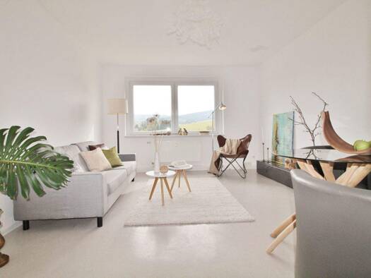 Wohnung zur Miete 263 € 2 Zimmer 47,9 m² 1. Geschoss Karl-Hertelt-Straße 4 Oberwiesenthal Oberwiesenthal 09484