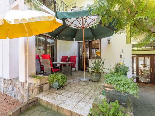 Villa zum Kauf 1.100.000 € 6 Zimmer 230 m² 1.543 m² Grundstück frei ab sofort Mahlsdorf Marzahn-Hellersdorf 12623