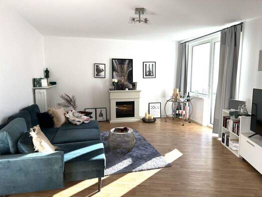 Wohnung zur Miete 989 € 3 Zimmer 88 m² 1. Geschoss frei ab 01.03.2026 Südstadt Hannover 30171