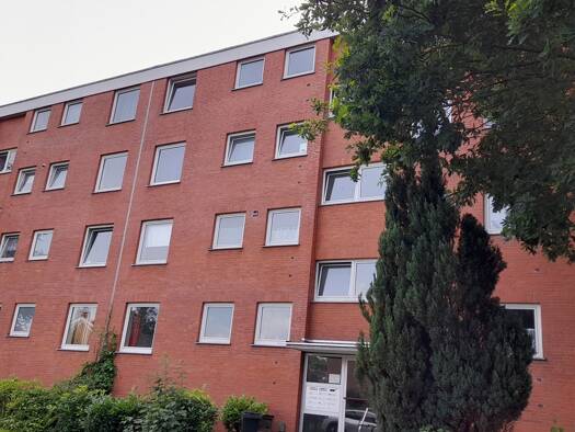 Wohnung zum Kauf 67.500 € 2 Zimmer 51 m² Brake 26919