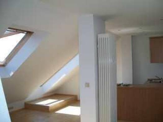 Wohnung zur Miete 280 € 2 Zimmer 33 m² 6 Geschosse frei ab sofort Striesen-West Dresden 01309