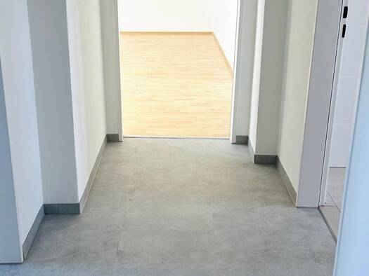 Wohnung zur Miete 605 € 2 Zimmer 55 m² Geschoss 3/4 frei ab 01.01.2026 Unterasbach Oberasbach 90522