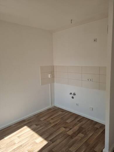 Wohnung zur Miete 260 € 1 Zimmer 25,7 m² 2. Geschoss frei ab sofort Rosa-Luxemburg-Straße 4 Waren Waren (Müritz) 17192