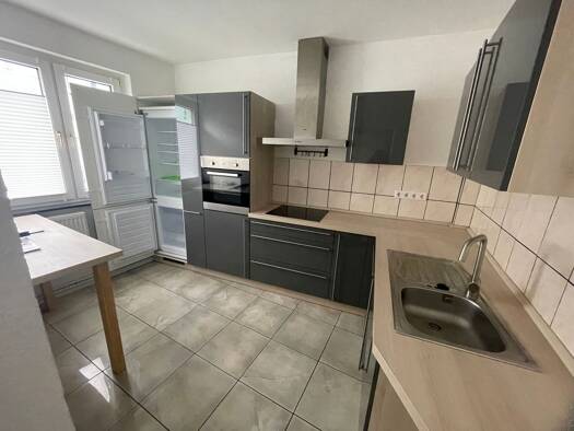 Wohnung zur Miete 660 € 2,5 Zimmer 75 m² Geschoss 1/4 frei ab sofort Lenneper Straße 68 Barmen Wuppertal 42289