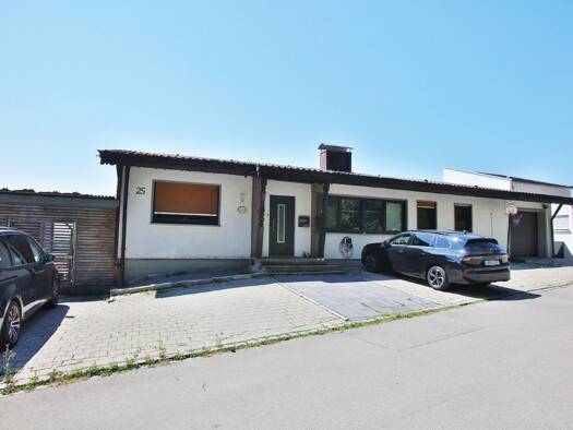 Einfamilienhaus zum Kauf 8 Zimmer 229 m² 725 m² Grundstück Unterzeil Leutkirch im Allgäu 88299