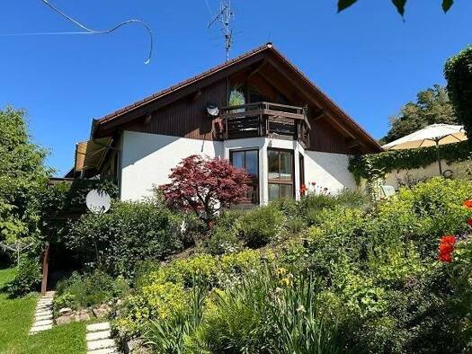 Einfamilienhaus zum Kauf 650.000 € 6,5 Zimmer 164 m² 958 m² Grundstück Langenau Schopfheim 79650