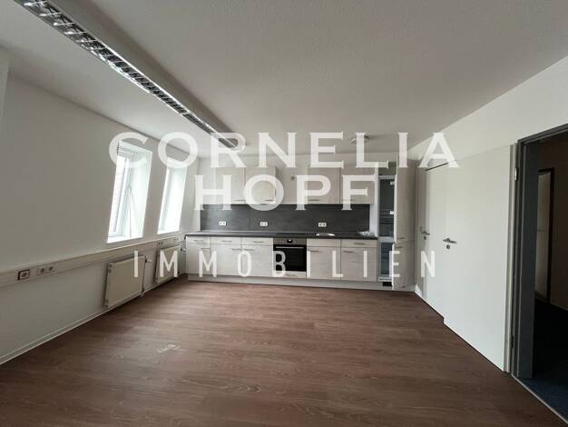 Wohnung zur Miete 1.745 € 4 Zimmer 134,5 m² 5. Geschoss frei ab 01.12.2026 Steinweg 24 Zentrum Jena 07743