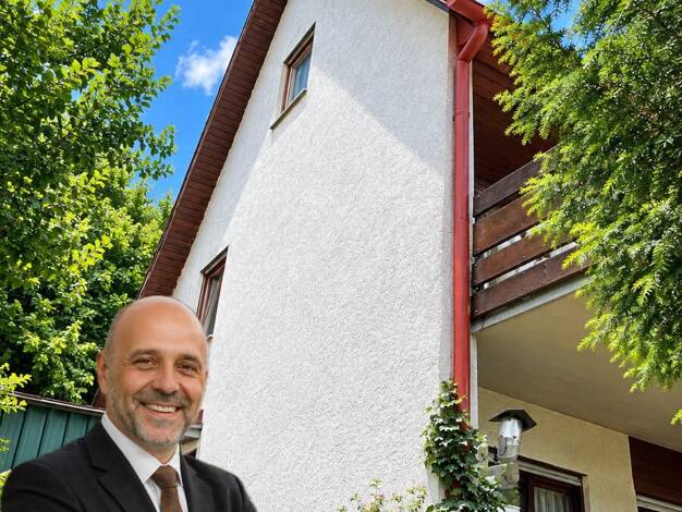 Doppelhaushälfte zum Kauf 180.000 € 4,5 Zimmer 98,3 m² 381 m² Grundstück Schiltach Schiltach 77761