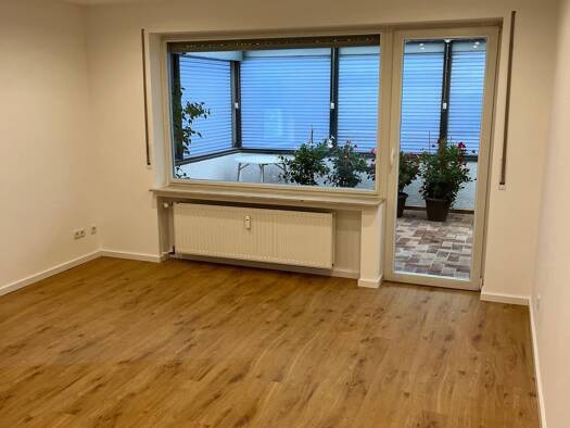 Wohnung zur Miete 950 € 2,5 Zimmer 75 m² Geschoss EG/2 frei ab 01.09.2026 Bahnhofstraße 4 Löf 56332