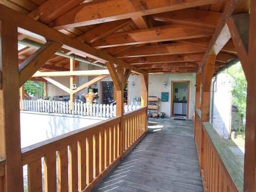 Haus zum Kauf 210.000 € 25 Zimmer 863 m² 2.245 m² Grundstück Hinterhain Auerbach 08209