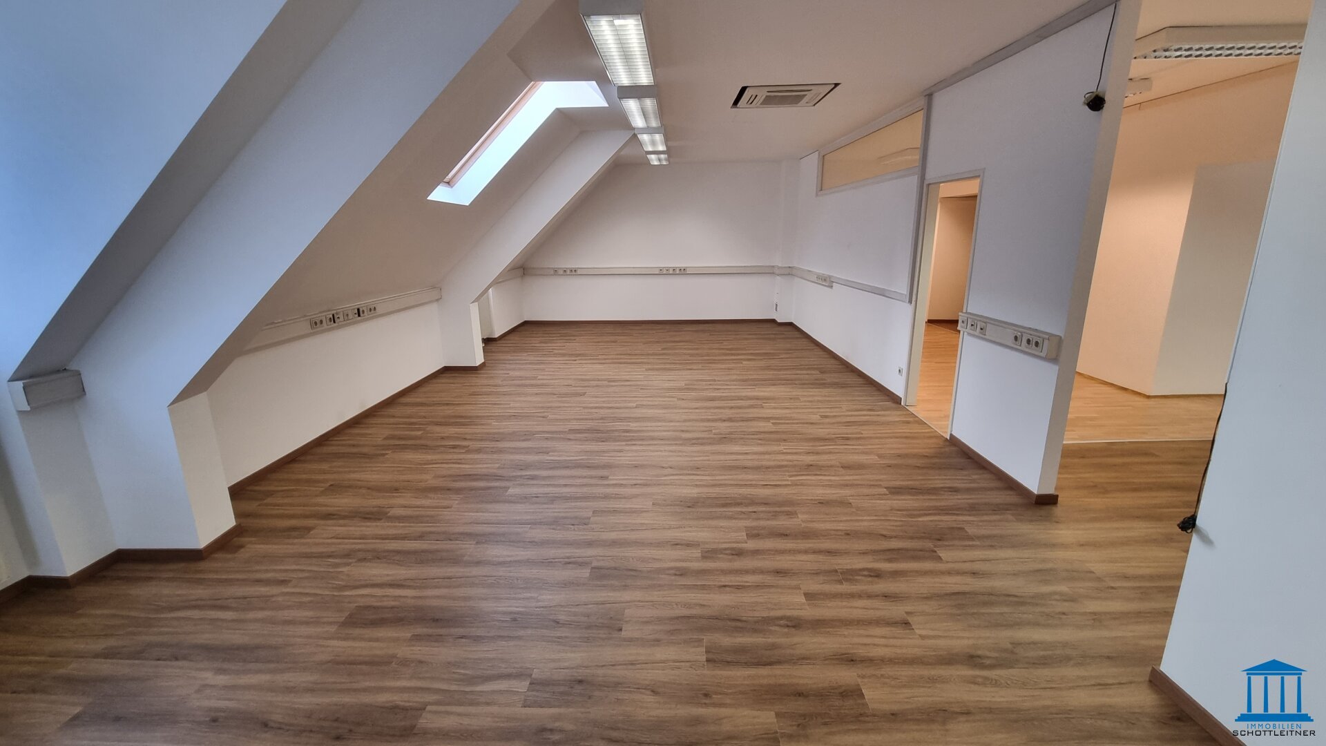 Büro-/Praxisfläche zur Miete 1.299 € 3 Zimmer Wiener Neustadt 2700