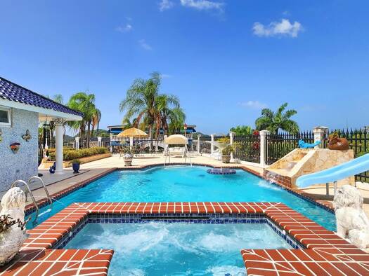 Einfamilienhaus zum Kauf 2.167.382 € 12 Zimmer 446 m² 14.724 m² Grundstück Calle Ceiba Toa Alta 00953