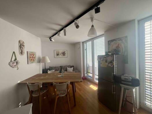 Wohnung zur Miete 1.300 € 2 Zimmer 55 m² Geschoss 2/3 frei ab 10.10.2026 Paradies Konstanz 78462