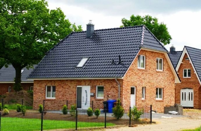 Einfamilienhaus zum Kauf provisionsfrei 389.000 € 5 Zimmer 116 m²<br/>Wohnfläche 700 m²<br/>Grundstück ab sofort<br/>Verfügbarkeit Osterkamp Groß Niendorf 23816