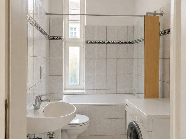 Wohnung zur Miete 520 € 2 Zimmer 51 m² 3. Geschoss frei ab 01.10.2026 Holsterhausen Stadtbezirk III 45417