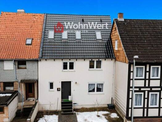 Reihenmittelhaus zum Kauf 205.000 € 6 Zimmer 225 m² 408 m² Grundstück Bodenburg Bad Salzdetfurth 31162