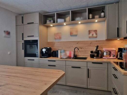 Doppelhaushälfte zum Kauf 179.000 € 4 Zimmer 89,2 m² 443 m² Grundstück Steinhausen Bockhorn 26345